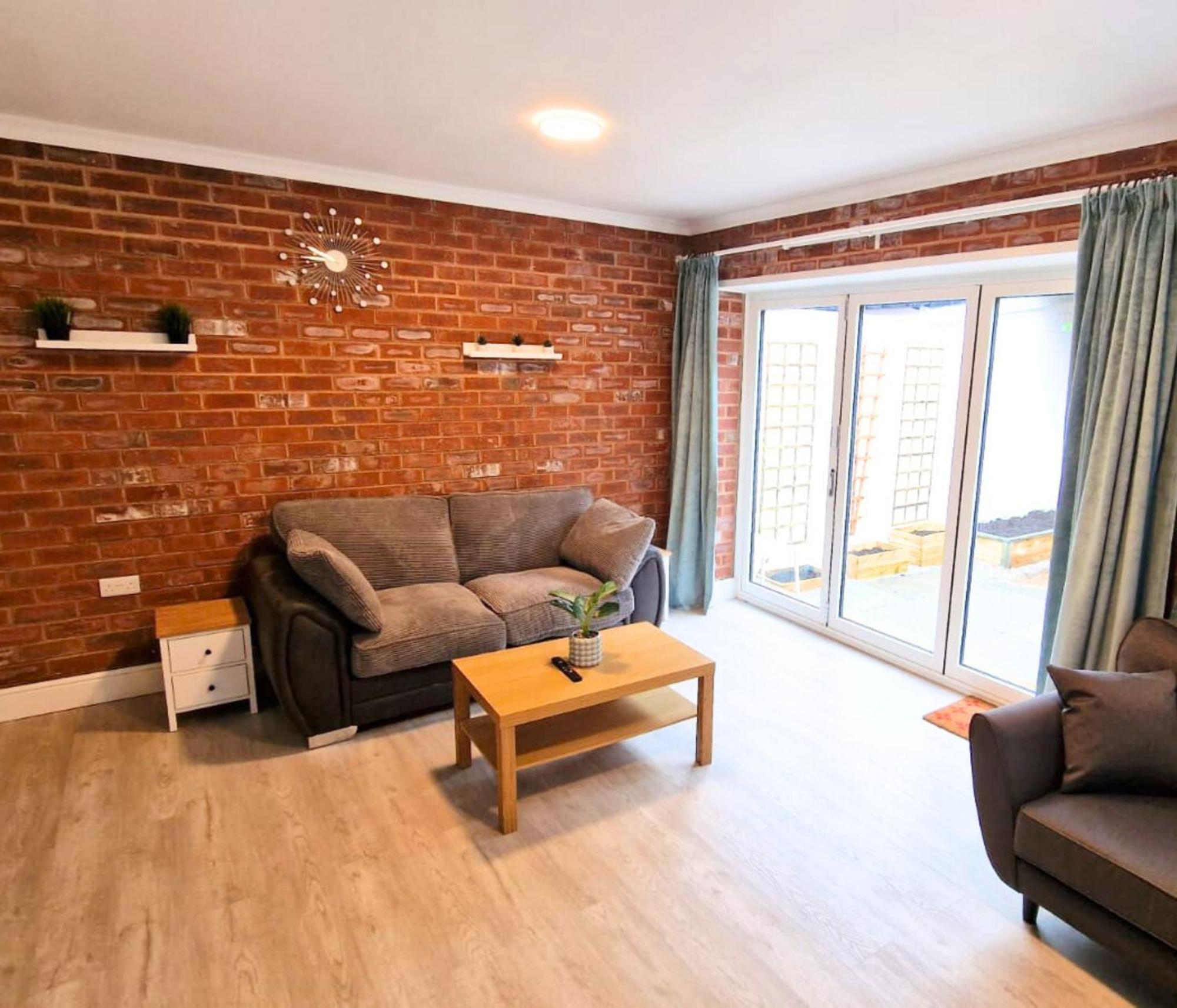 Luxury Family Apartment- Close To Leicester University Bagian luar foto
