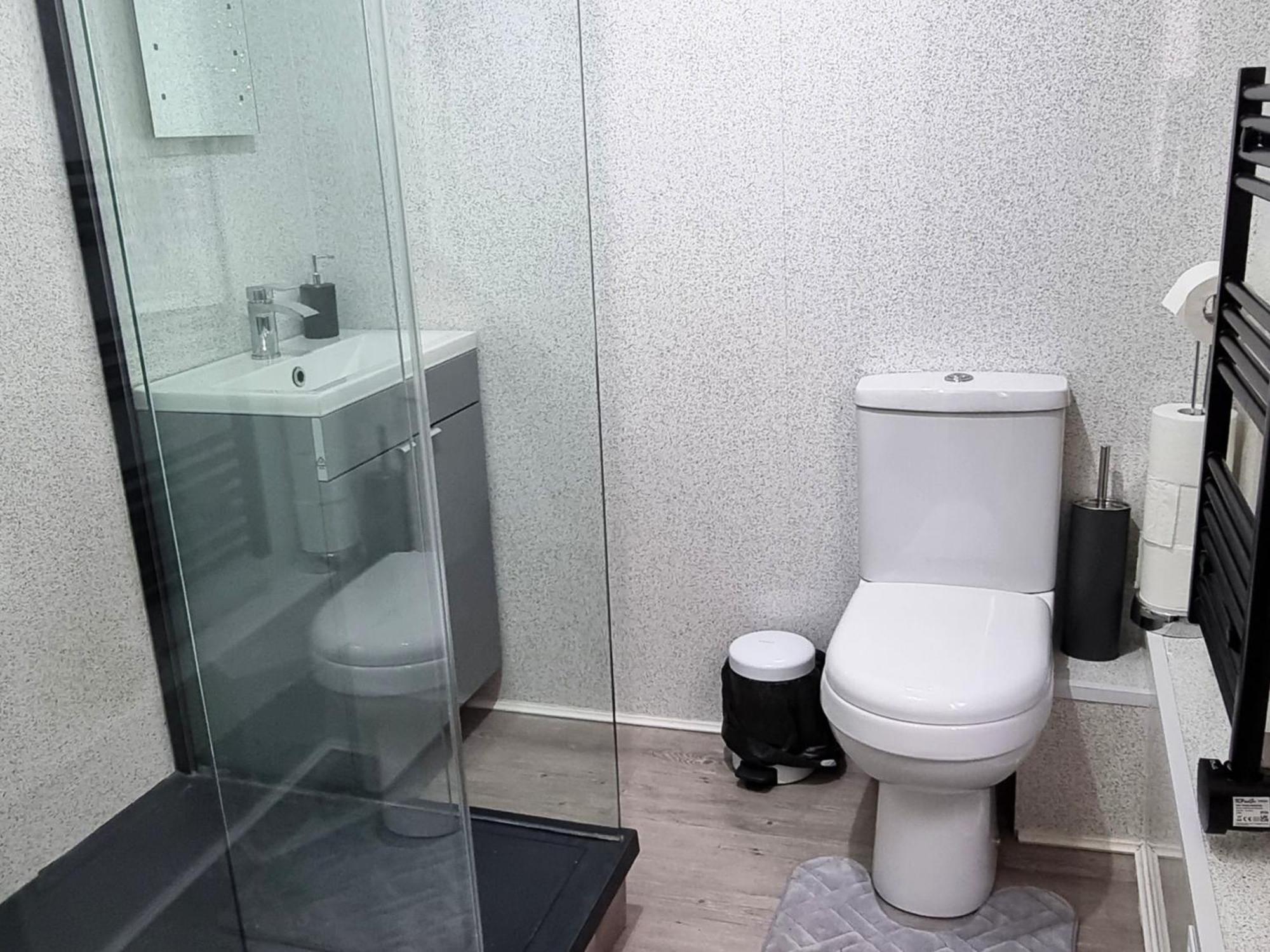 Luxury Family Apartment- Close To Leicester University Bagian luar foto
