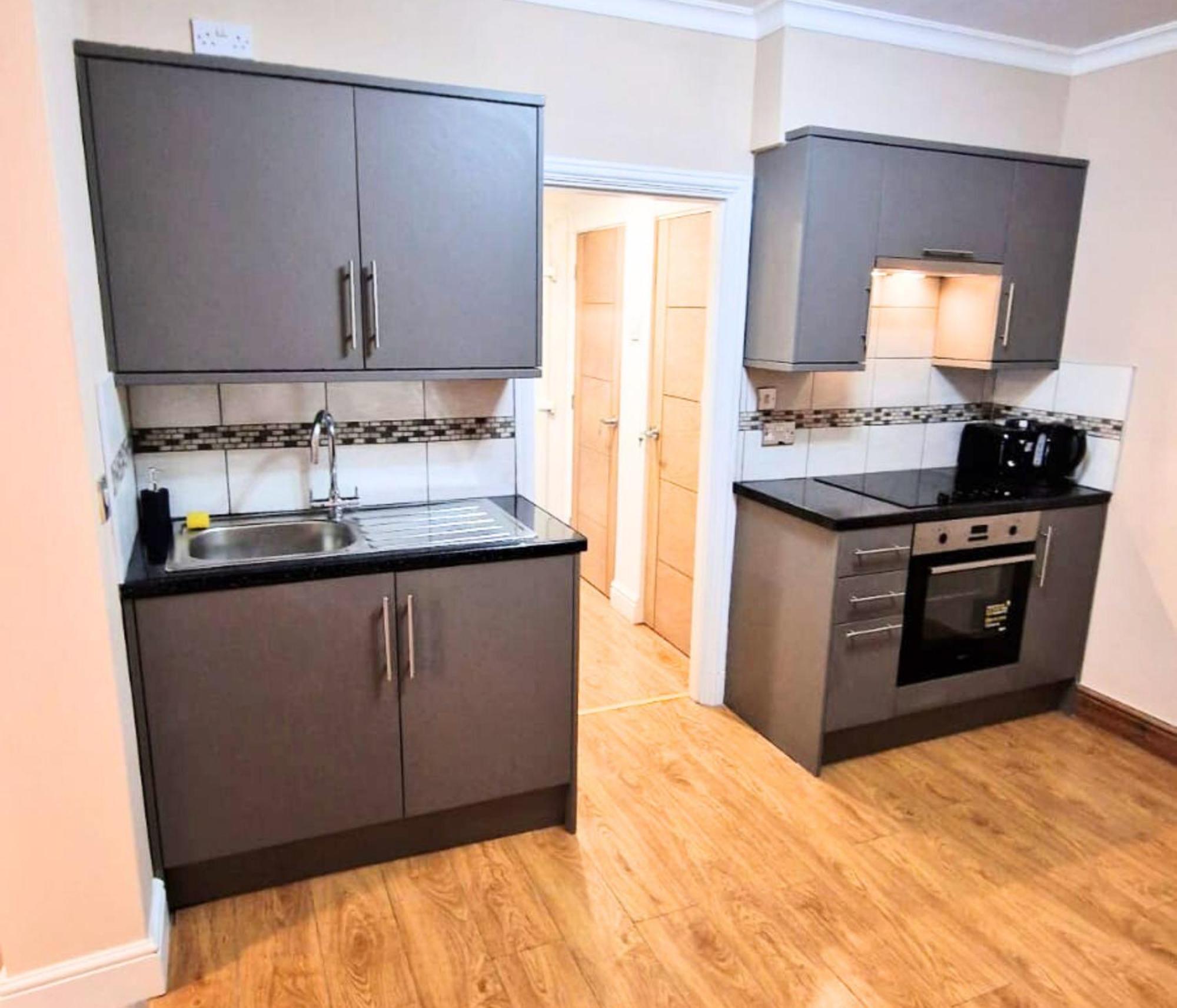 Luxury Family Apartment- Close To Leicester University Bagian luar foto